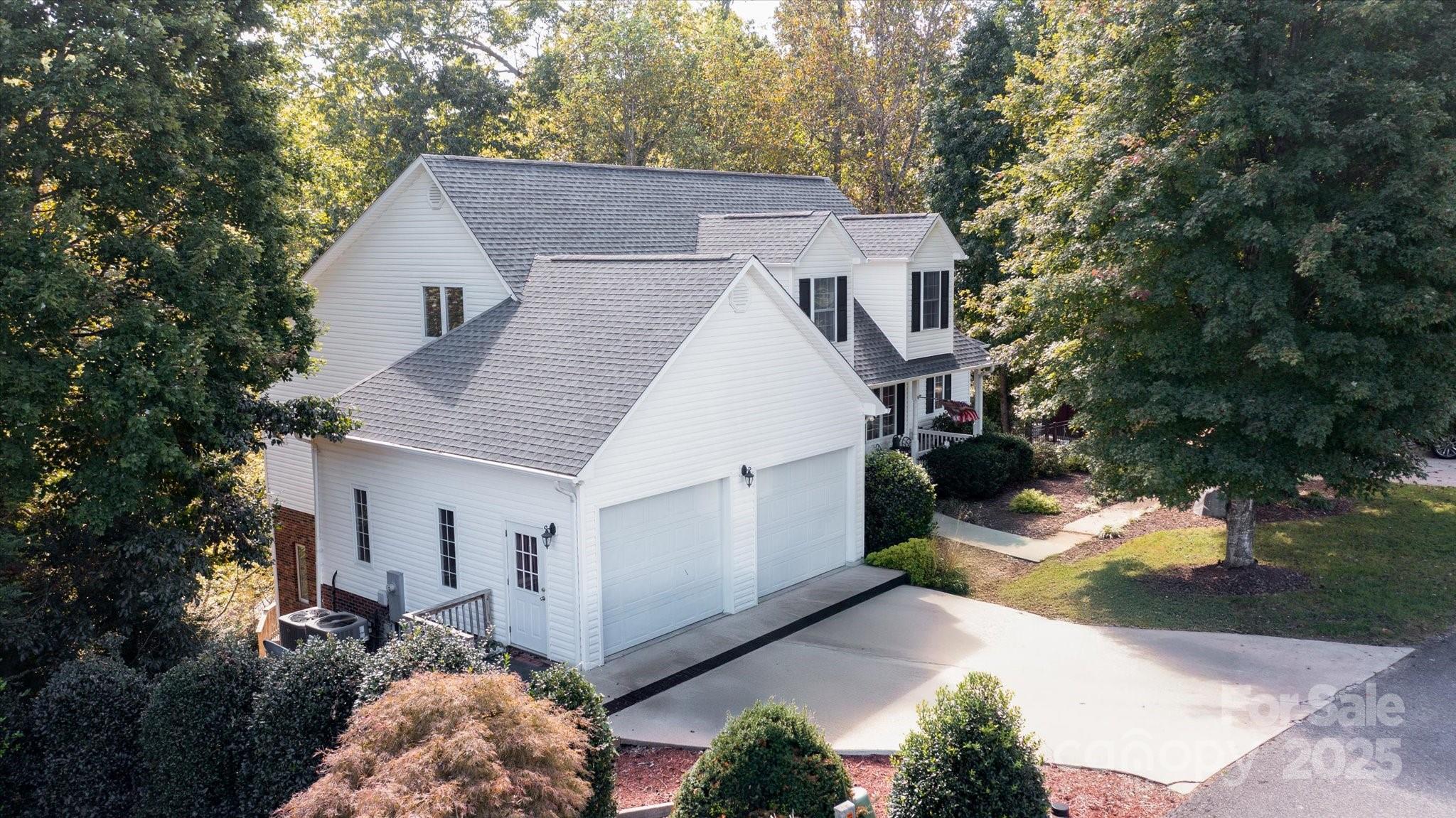 192 Lake Club Drive Nebo NC 28761