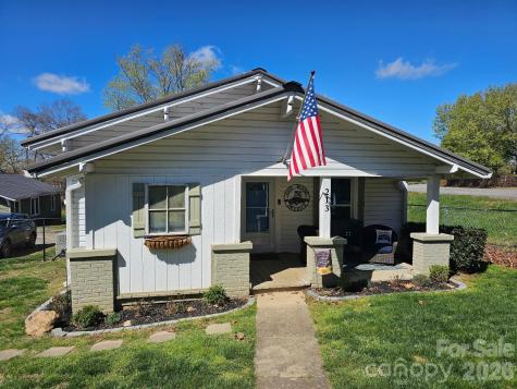 213 Colombo Street NW Valdese NC 28690
