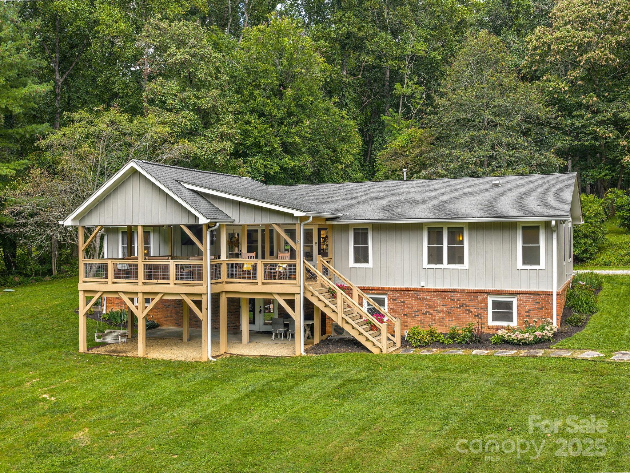 23 Rogers Ridge Road Fairview NC 28730