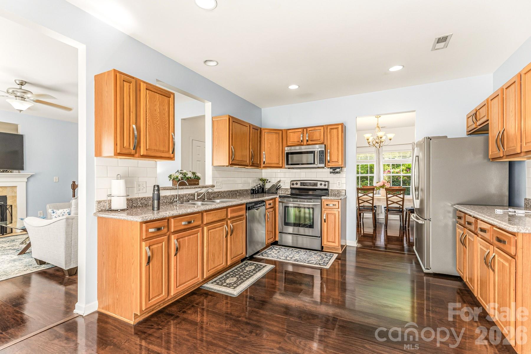 4816 Delprado Circle Charlotte NC 28216