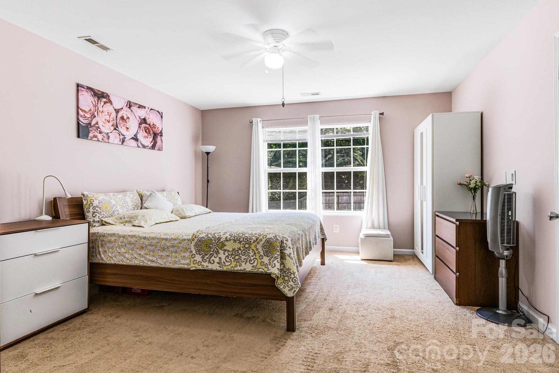 4816 Delprado Circle Charlotte NC 28216