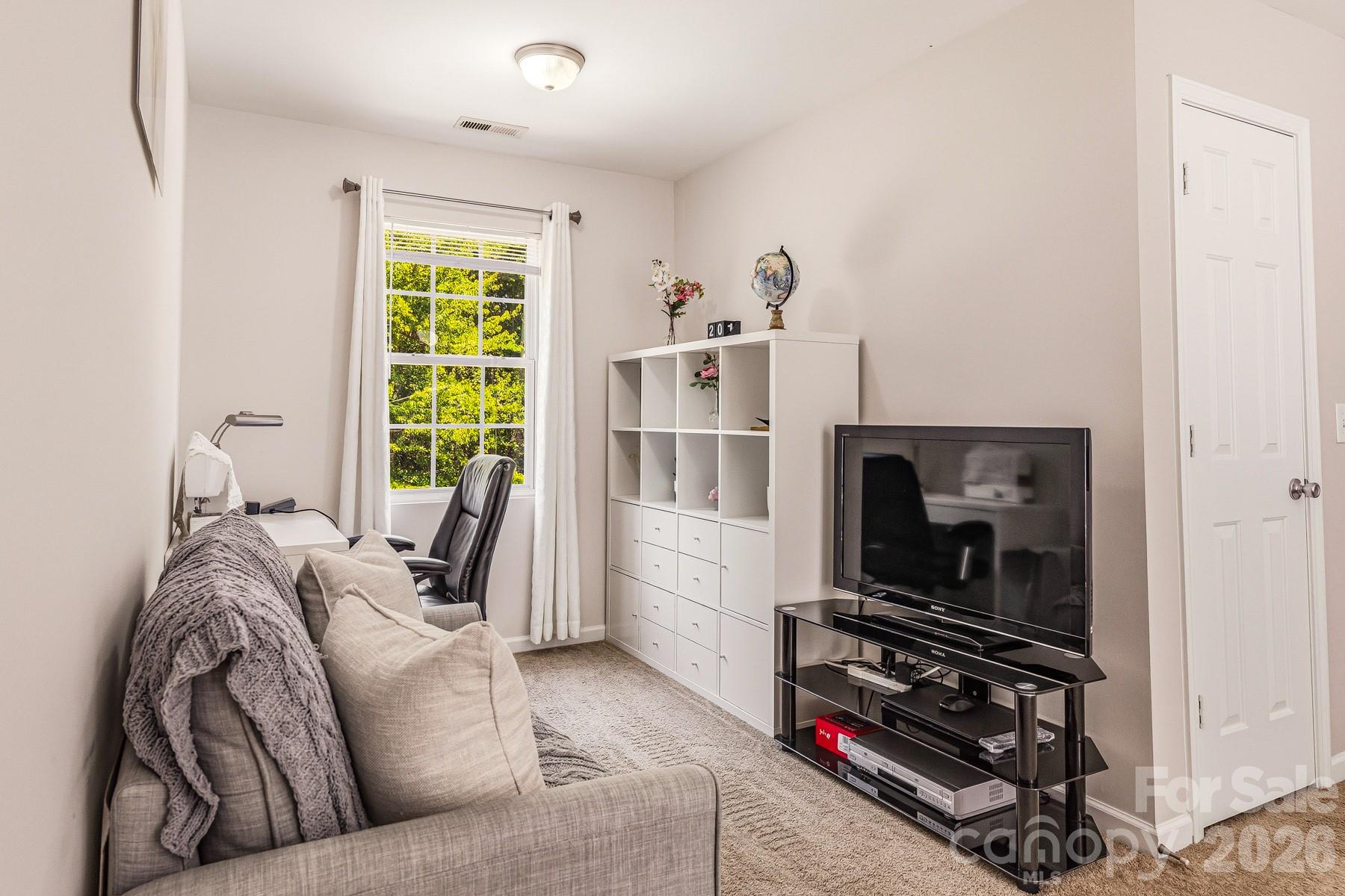 4816 Delprado Circle Charlotte NC 28216