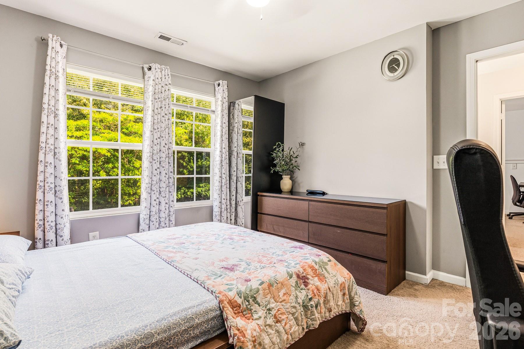 4816 Delprado Circle Charlotte NC 28216