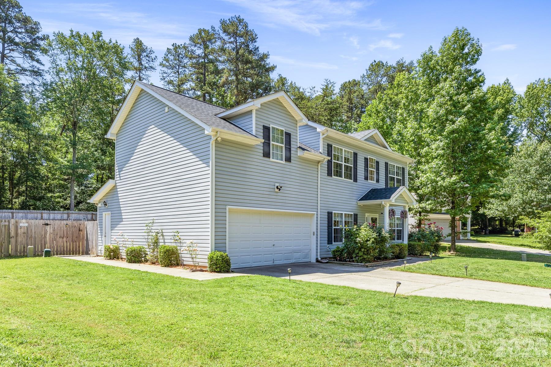 4816 Delprado Circle Charlotte NC 28216