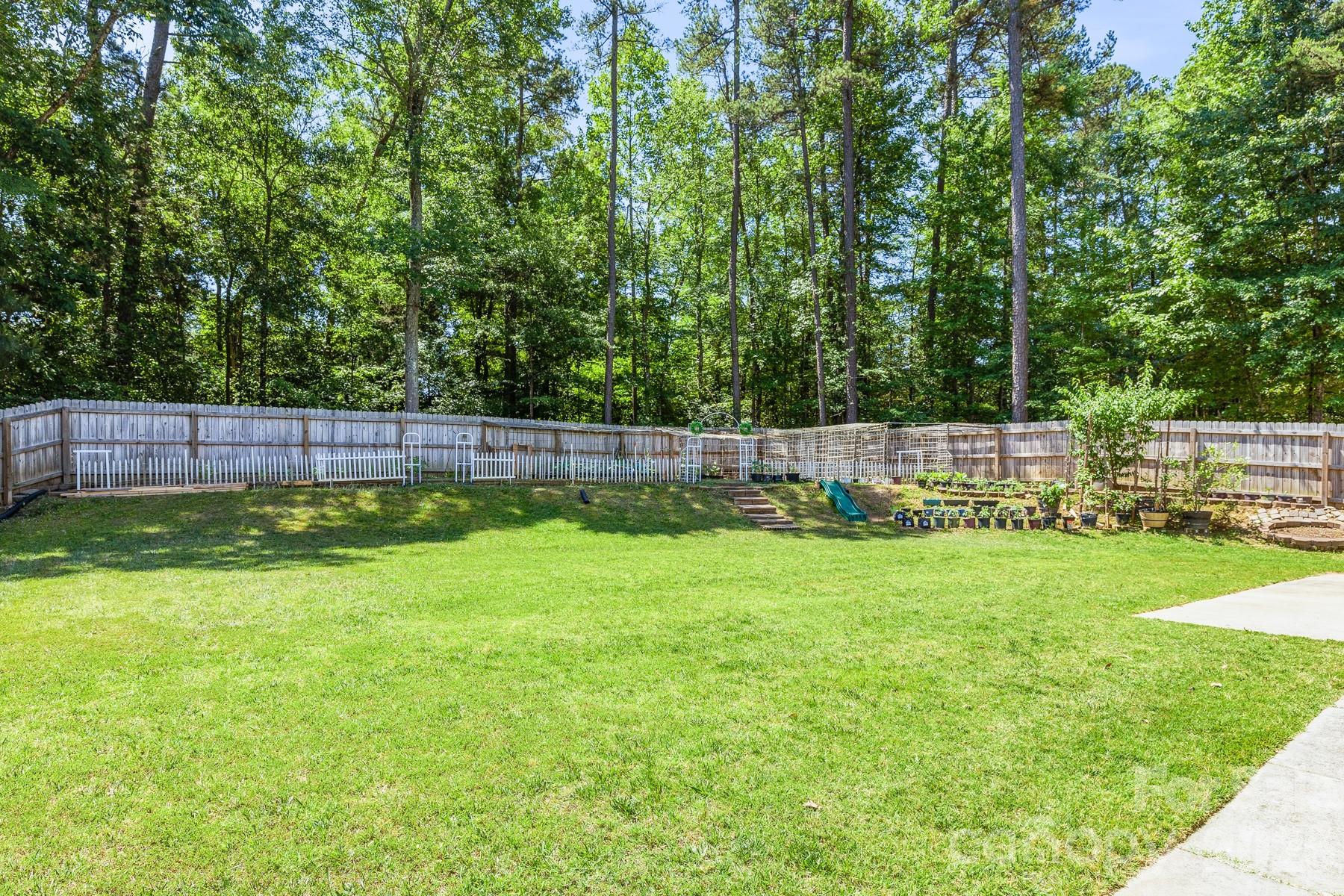 4816 Delprado Circle Charlotte NC 28216