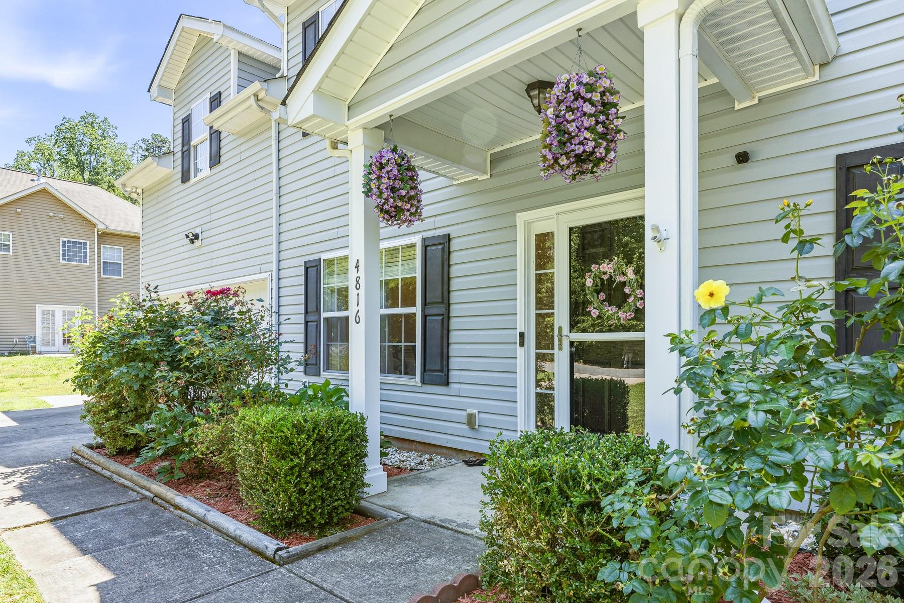 4816 Delprado Circle Charlotte NC 28216