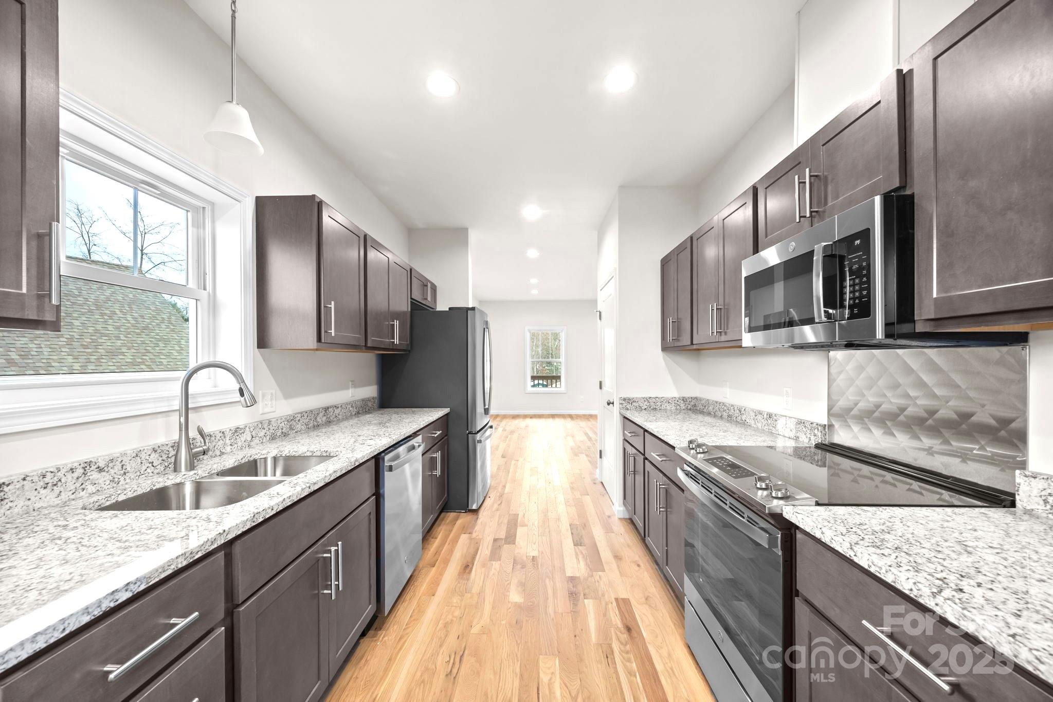 7 Berry Crest Lane Arden NC 28704