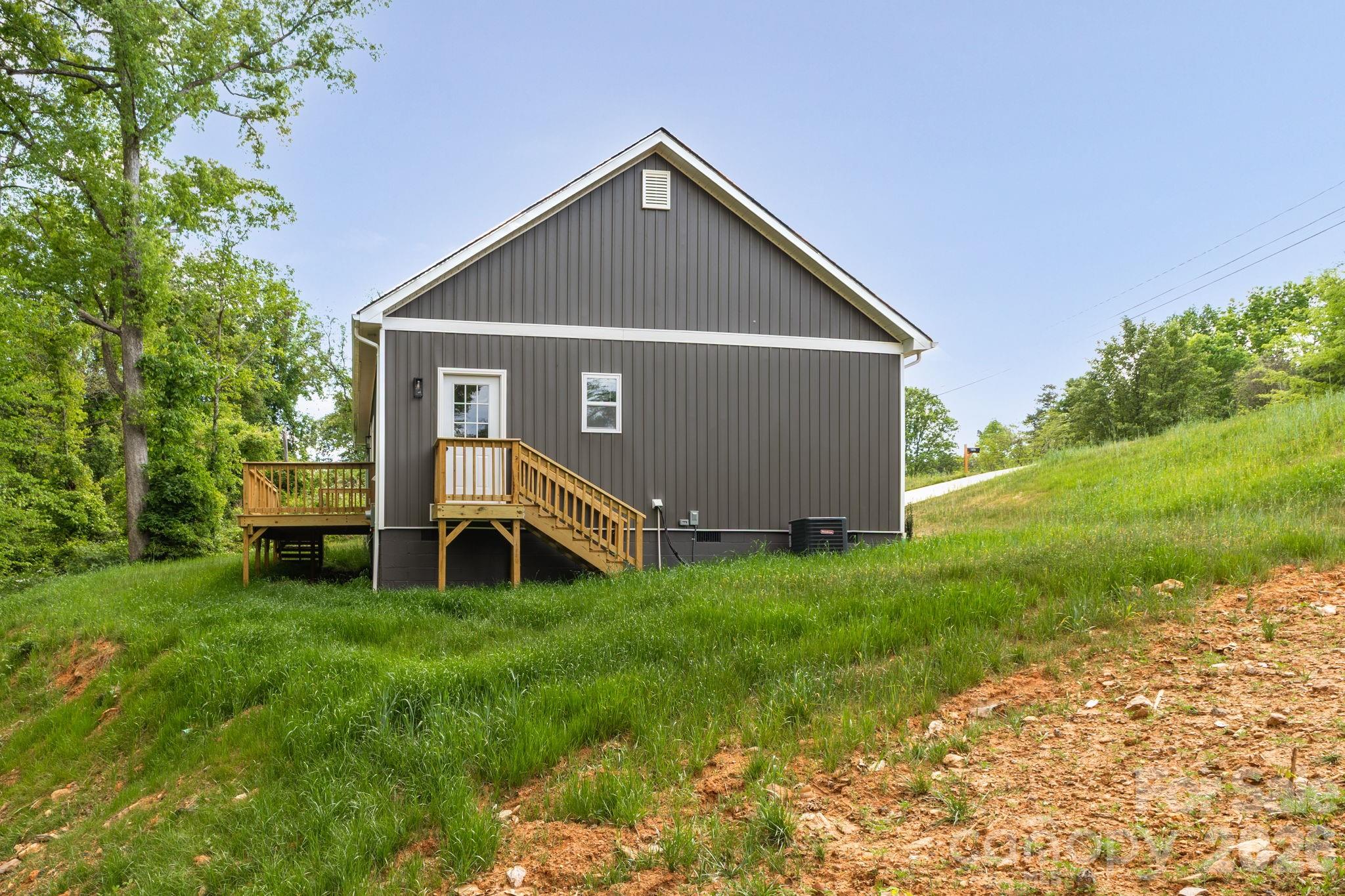 1475 32nd Street SW Hickory NC 28602
