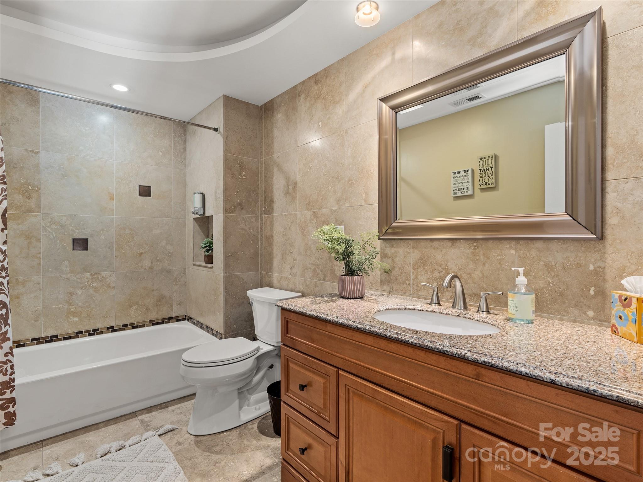 184 Aurora Drive Asheville NC 28805