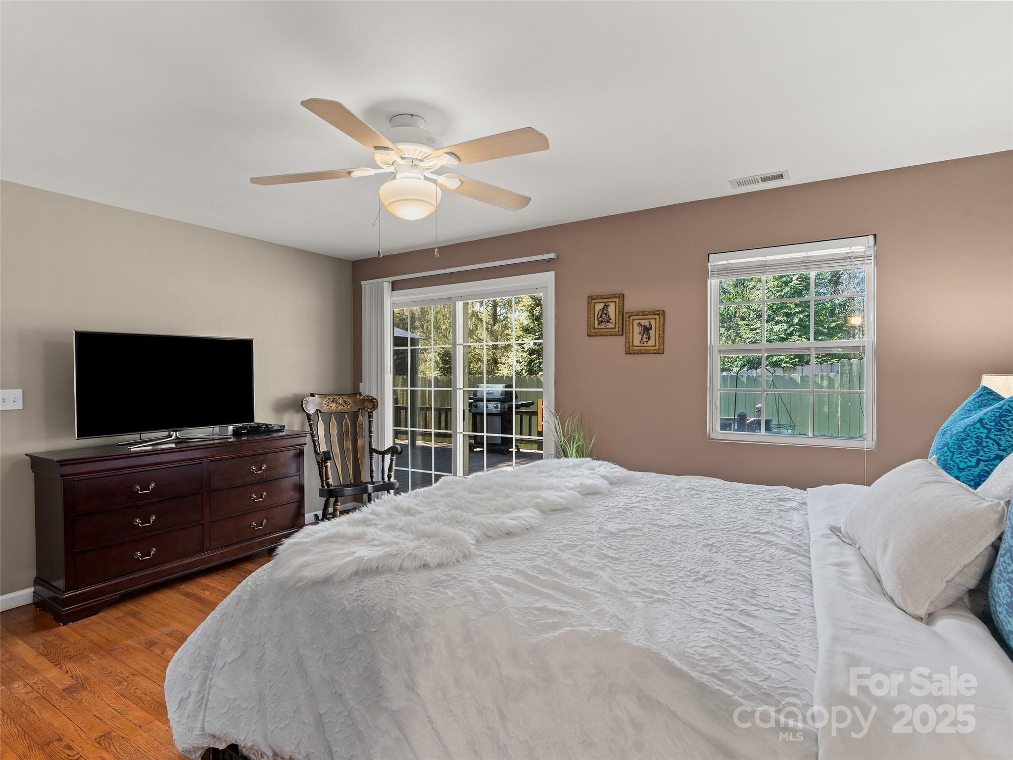 184 Aurora Drive Asheville NC 28805