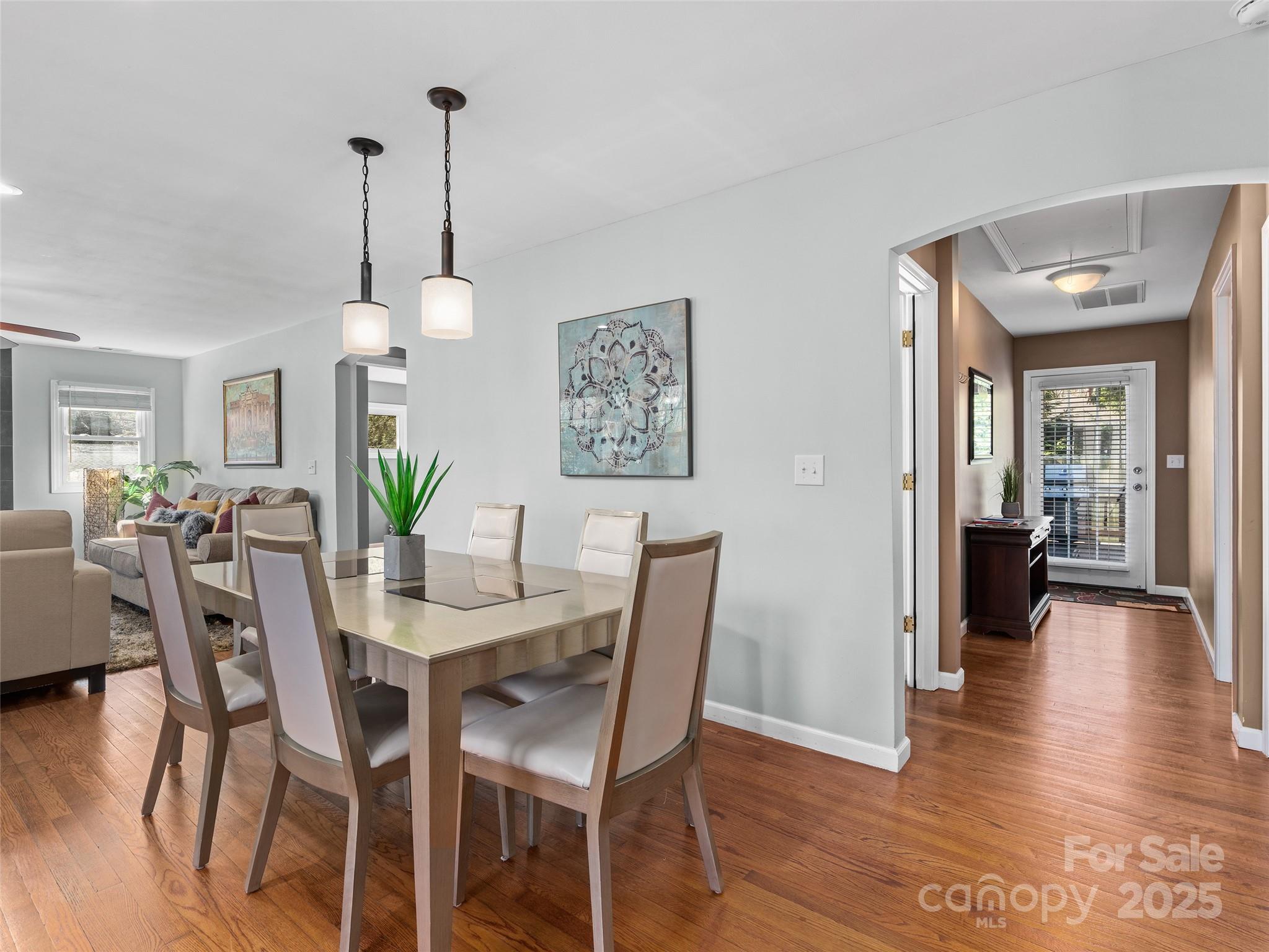 184 Aurora Drive Asheville NC 28805