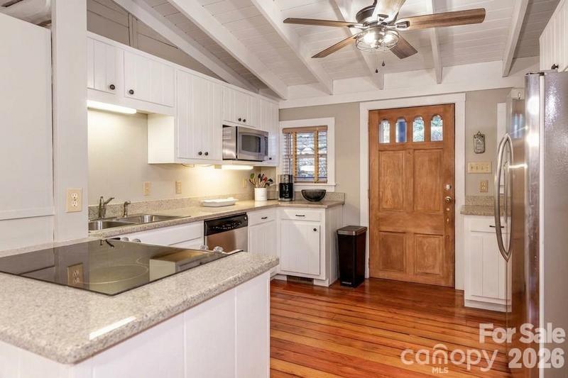 118 Rock Point Road Lake Lure NC 28746