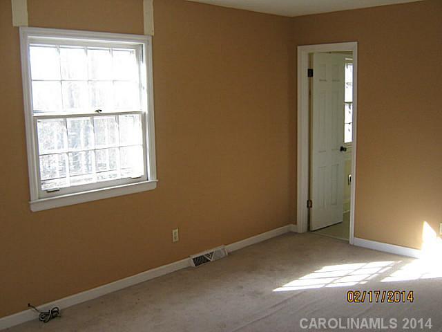 6709 Pencade Lane Charlotte NC 28215
