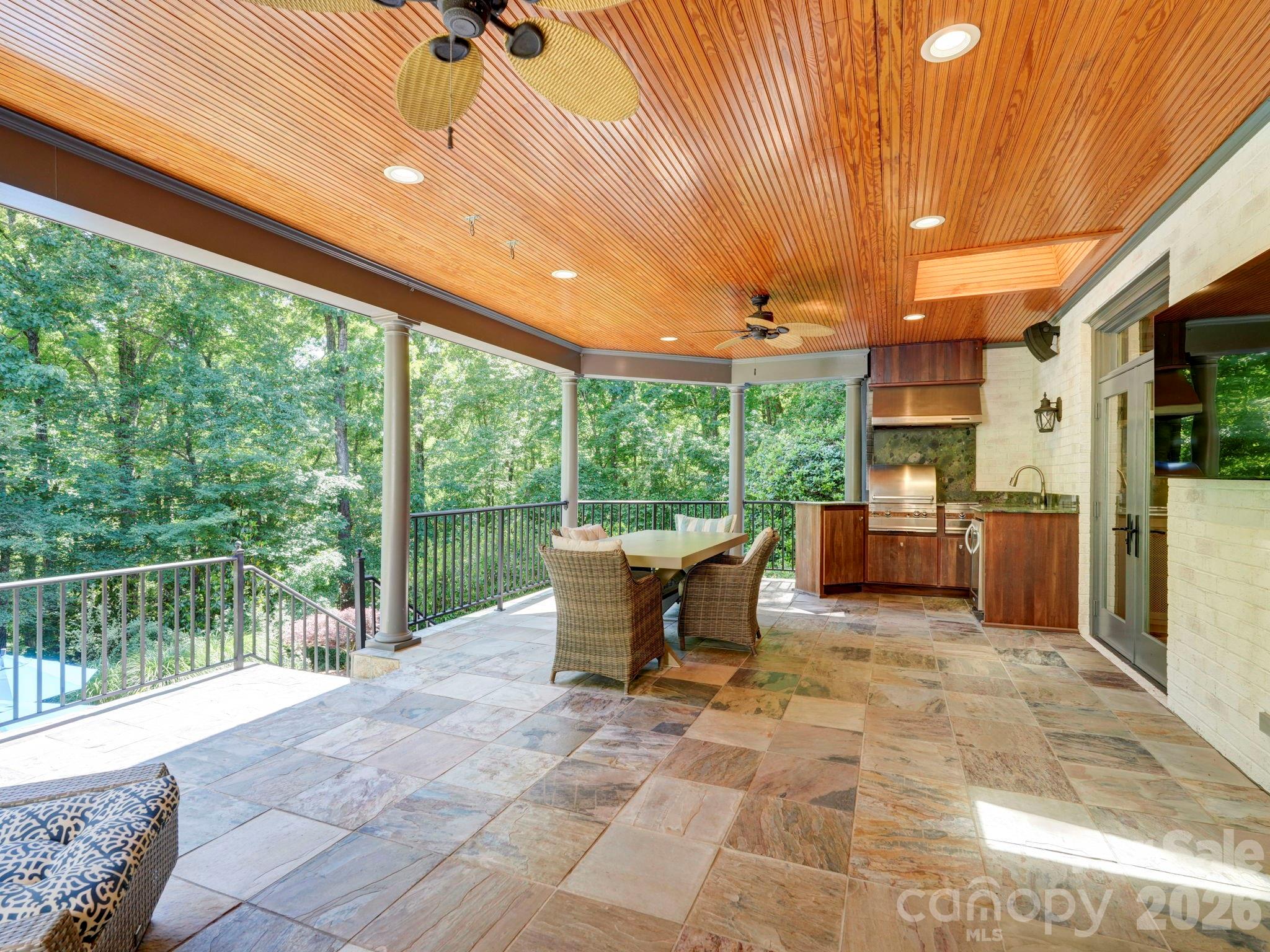 5500 Hardison Road Charlotte NC 28226