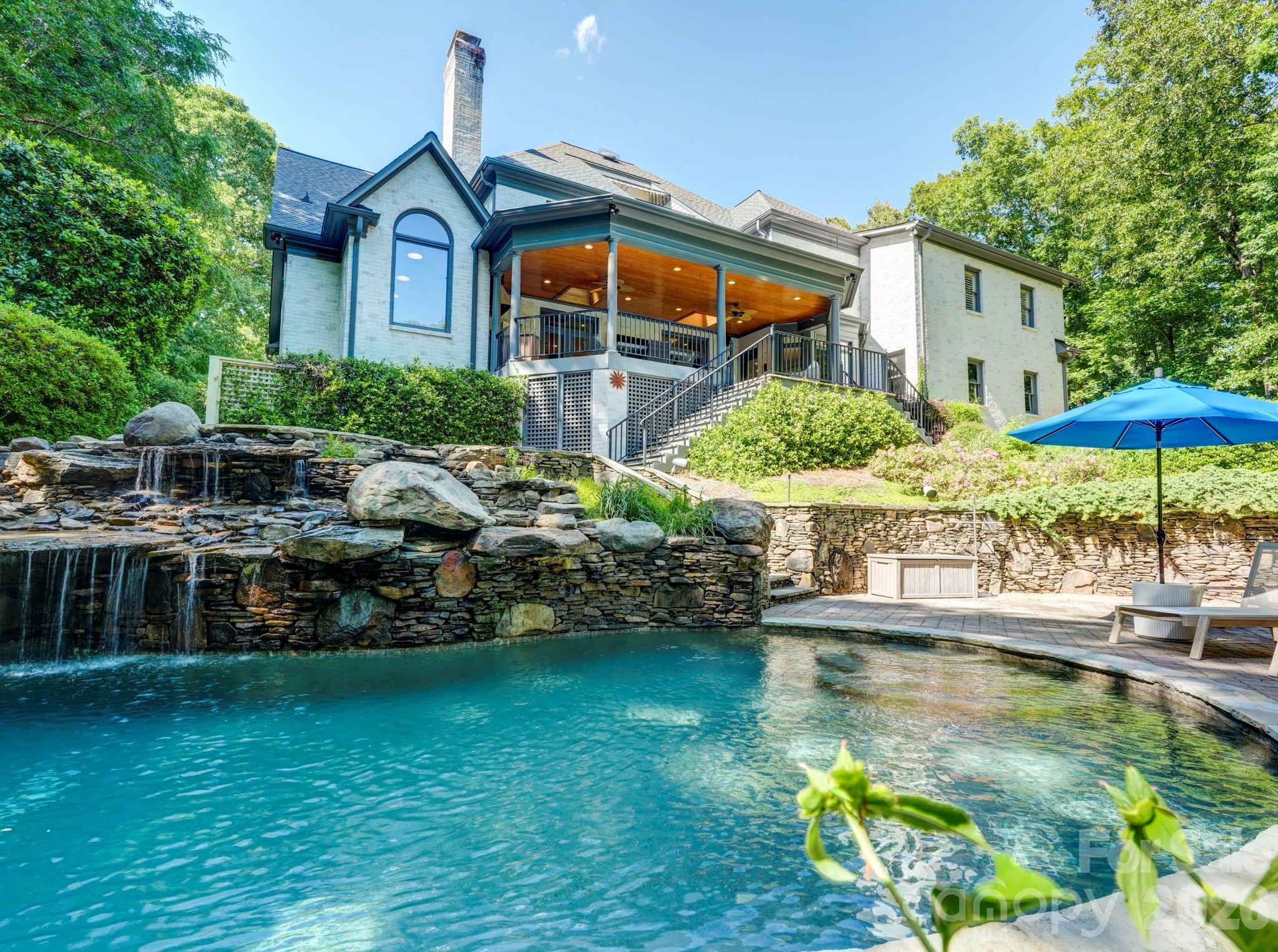 5500 Hardison Road Charlotte NC 28226