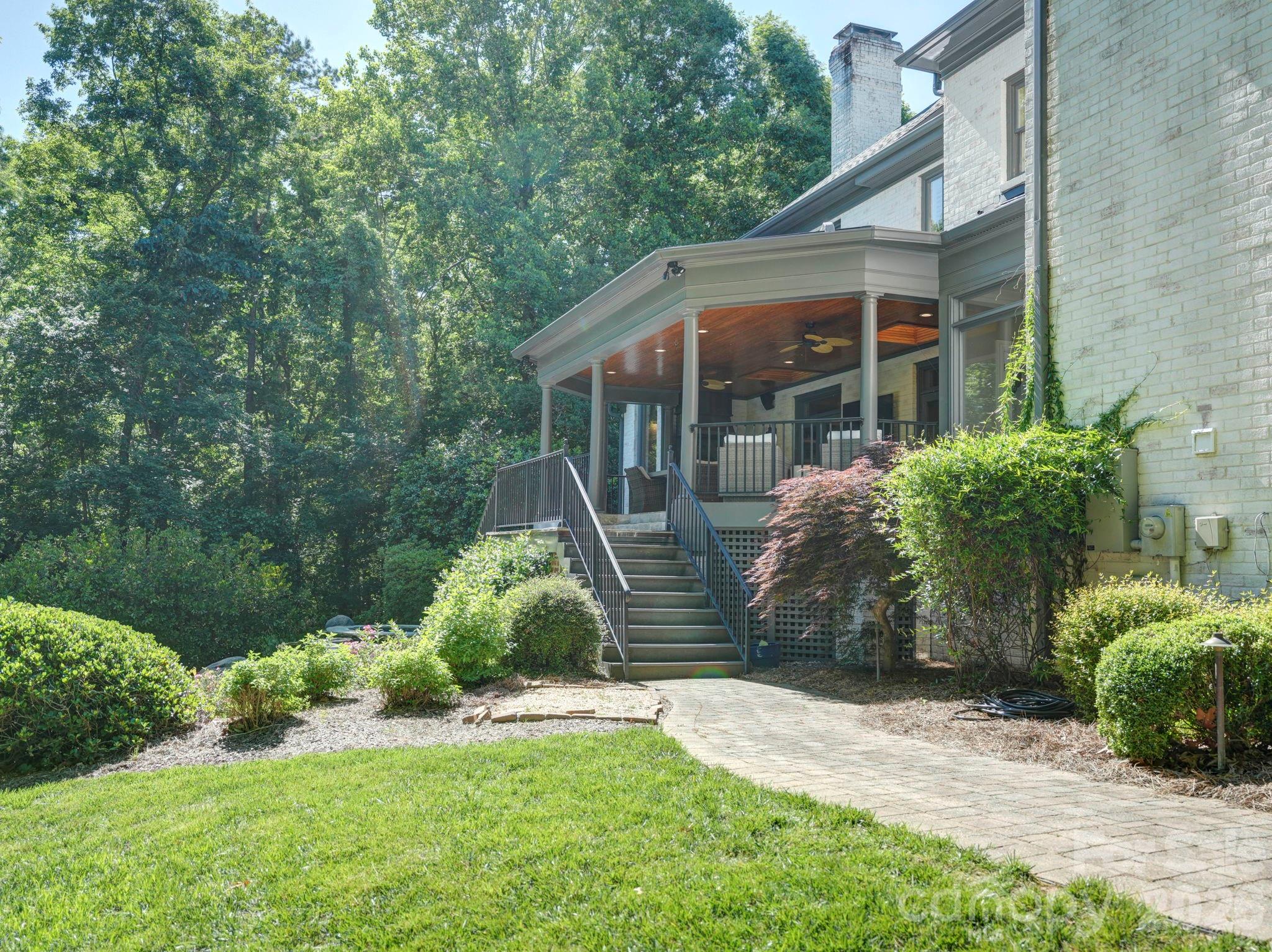 5500 Hardison Road Charlotte NC 28226