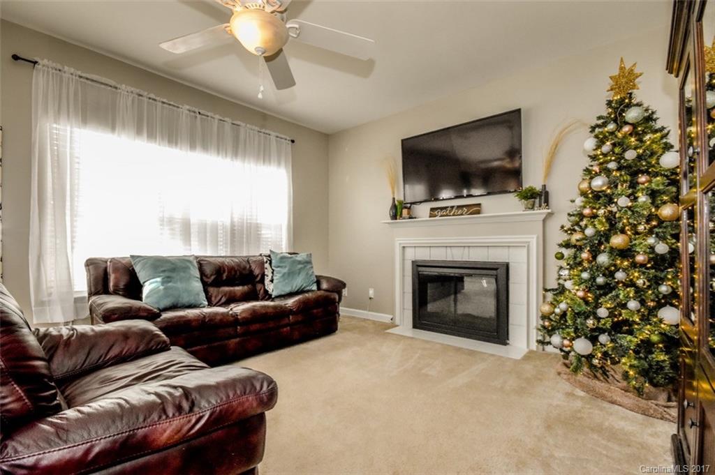 12109 Sandringham Place Charlotte NC 28262