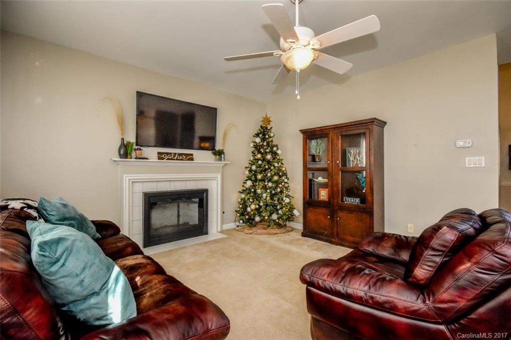 12109 Sandringham Place Charlotte NC 28262
