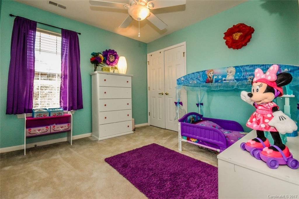 12109 Sandringham Place Charlotte NC 28262