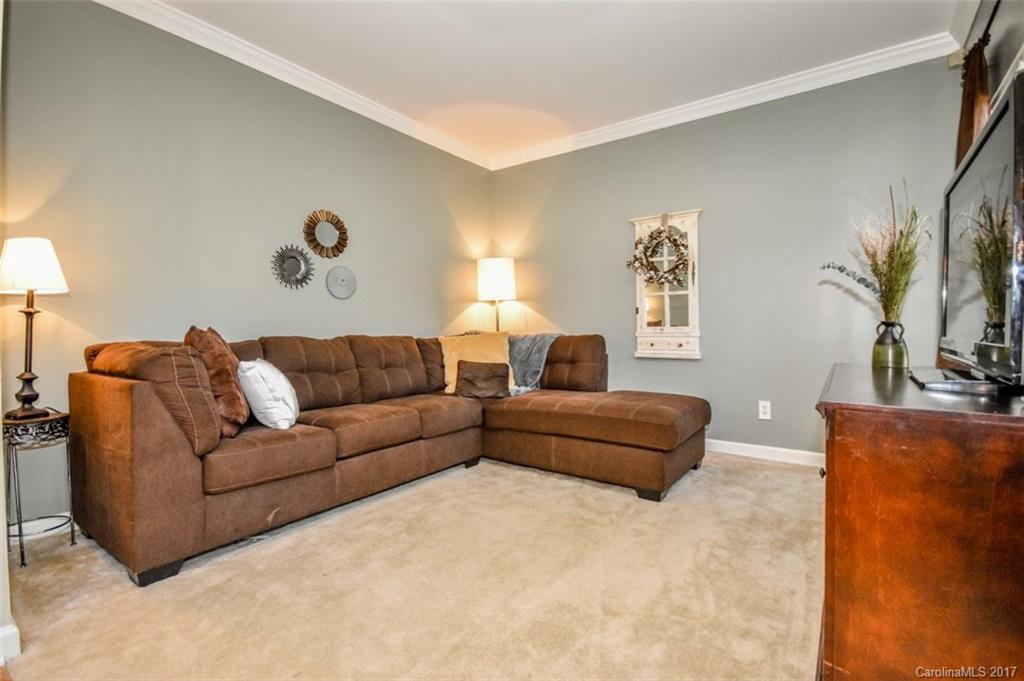 12109 Sandringham Place Charlotte NC 28262