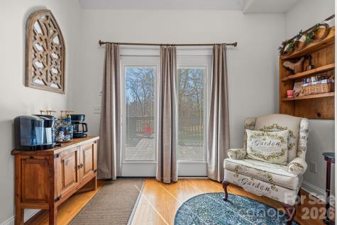 324 Old Hardin Road Dallas NC 28034