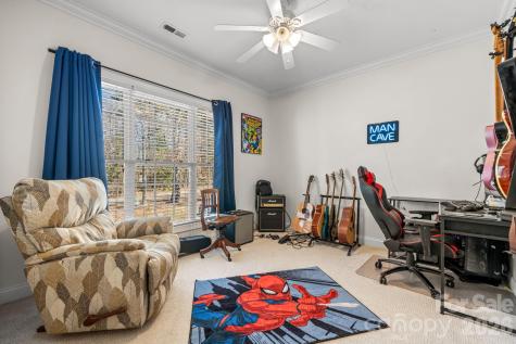 324 Old Hardin Road Dallas NC 28034