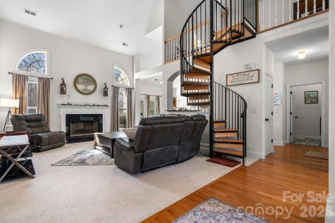 324 Old Hardin Road Dallas NC 28034