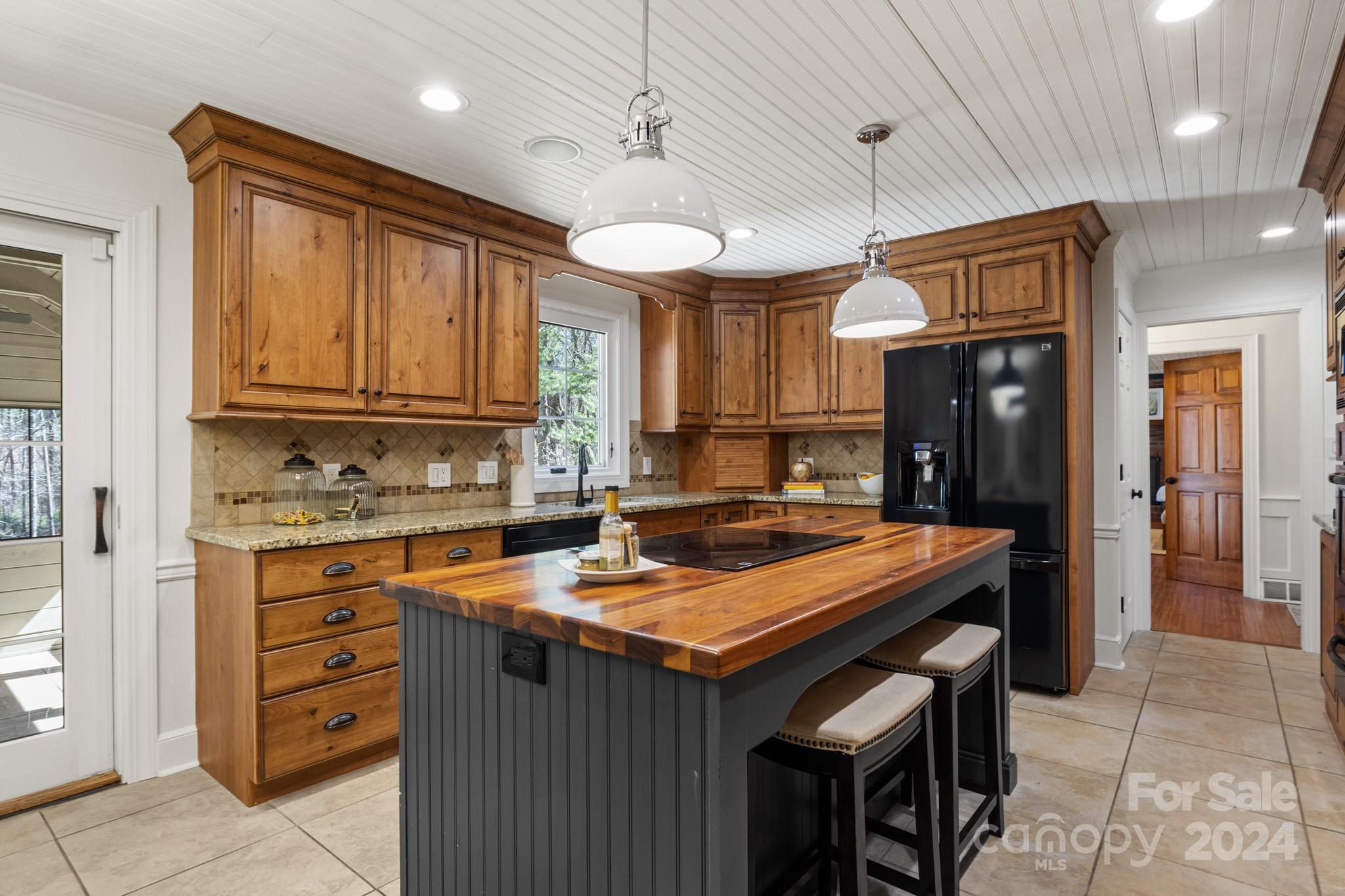 4 Stuyvesant Crescent Asheville NC 28803