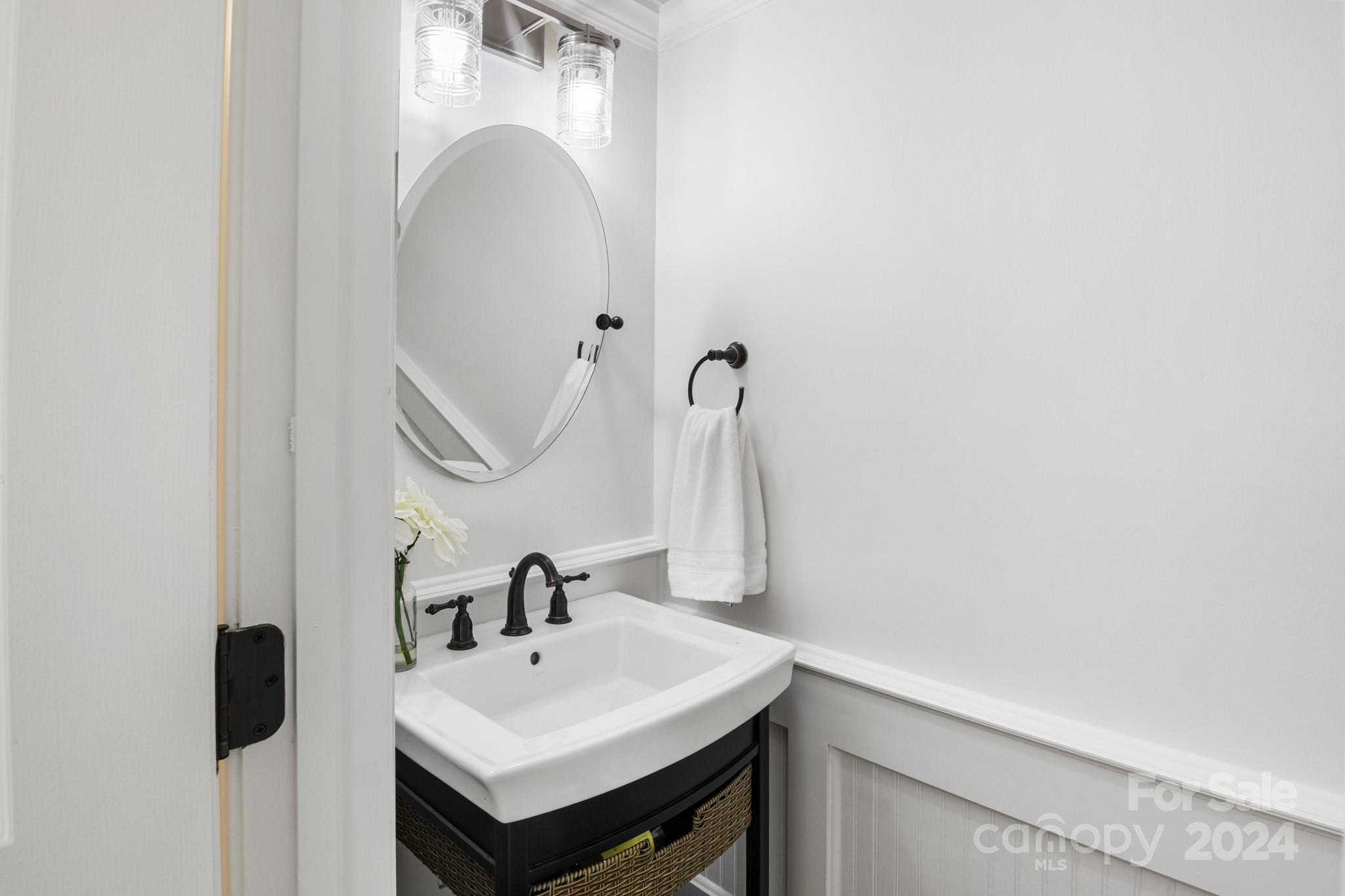 4 Stuyvesant Crescent Asheville NC 28803