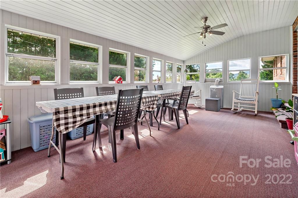 186 Hunt Lane Marion NC 28752