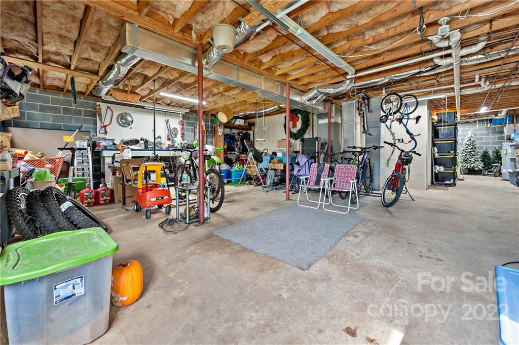 186 Hunt Lane Marion NC 28752