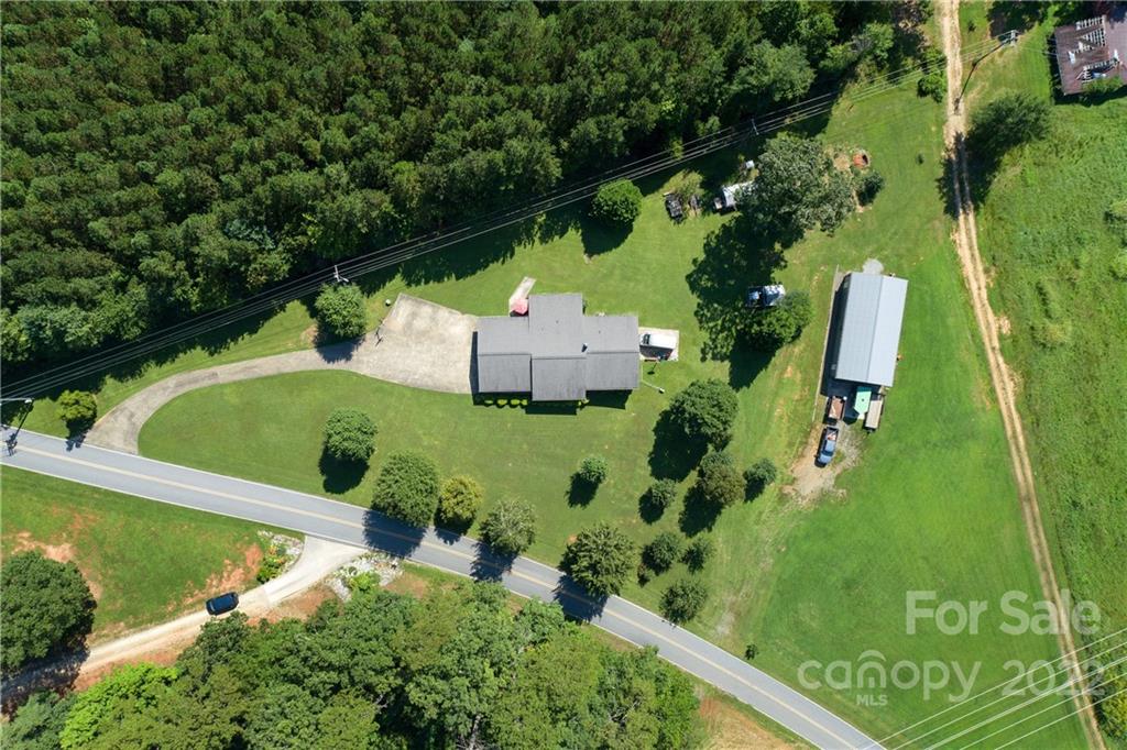 186 Hunt Lane Marion NC 28752
