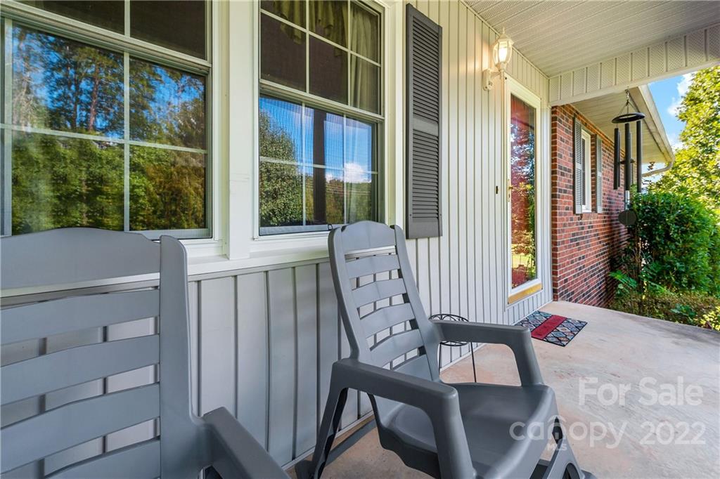 186 Hunt Lane Marion NC 28752