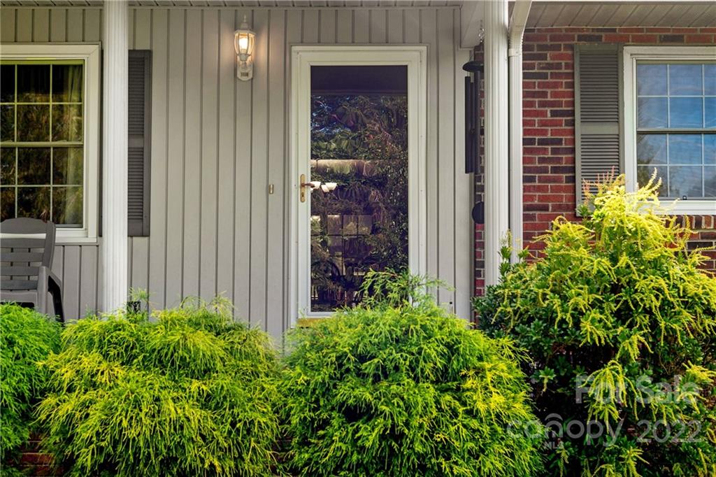 186 Hunt Lane Marion NC 28752