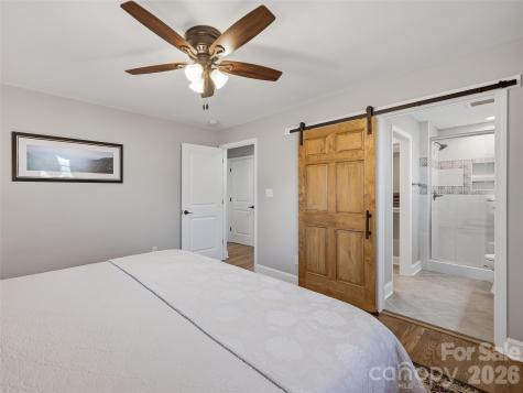 3869 Crab Creek Road Penrose NC 28739