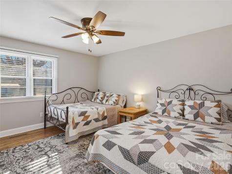 3869 Crab Creek Road Penrose NC 28739