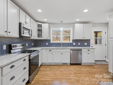 3869 Crab Creek Road Penrose NC 28739
