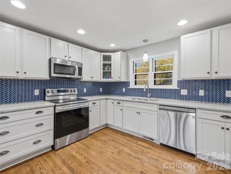 3869 Crab Creek Road Penrose NC 28739