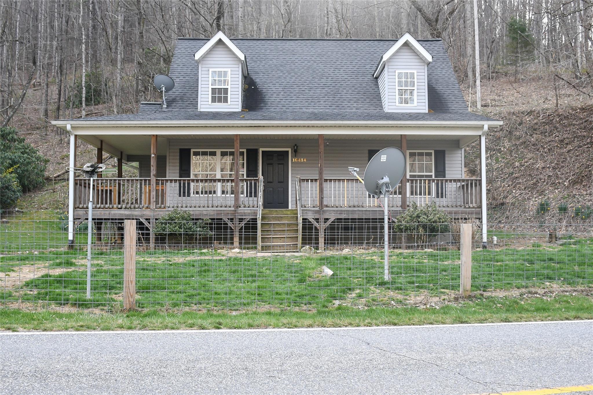 16414 Cruso Road Canton NC 28716