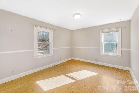 36 Cleveland Avenue Asheville NC 28803