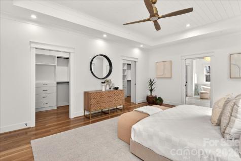 1714 Seifert Circle Charlotte NC 28205