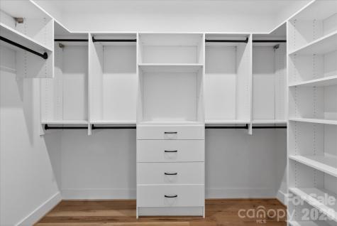 1714 Seifert Circle Charlotte NC 28205