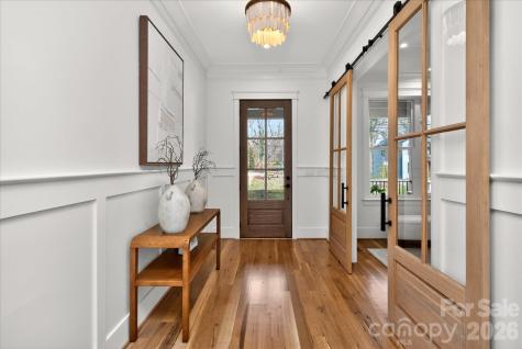 1714 Seifert Circle Charlotte NC 28205