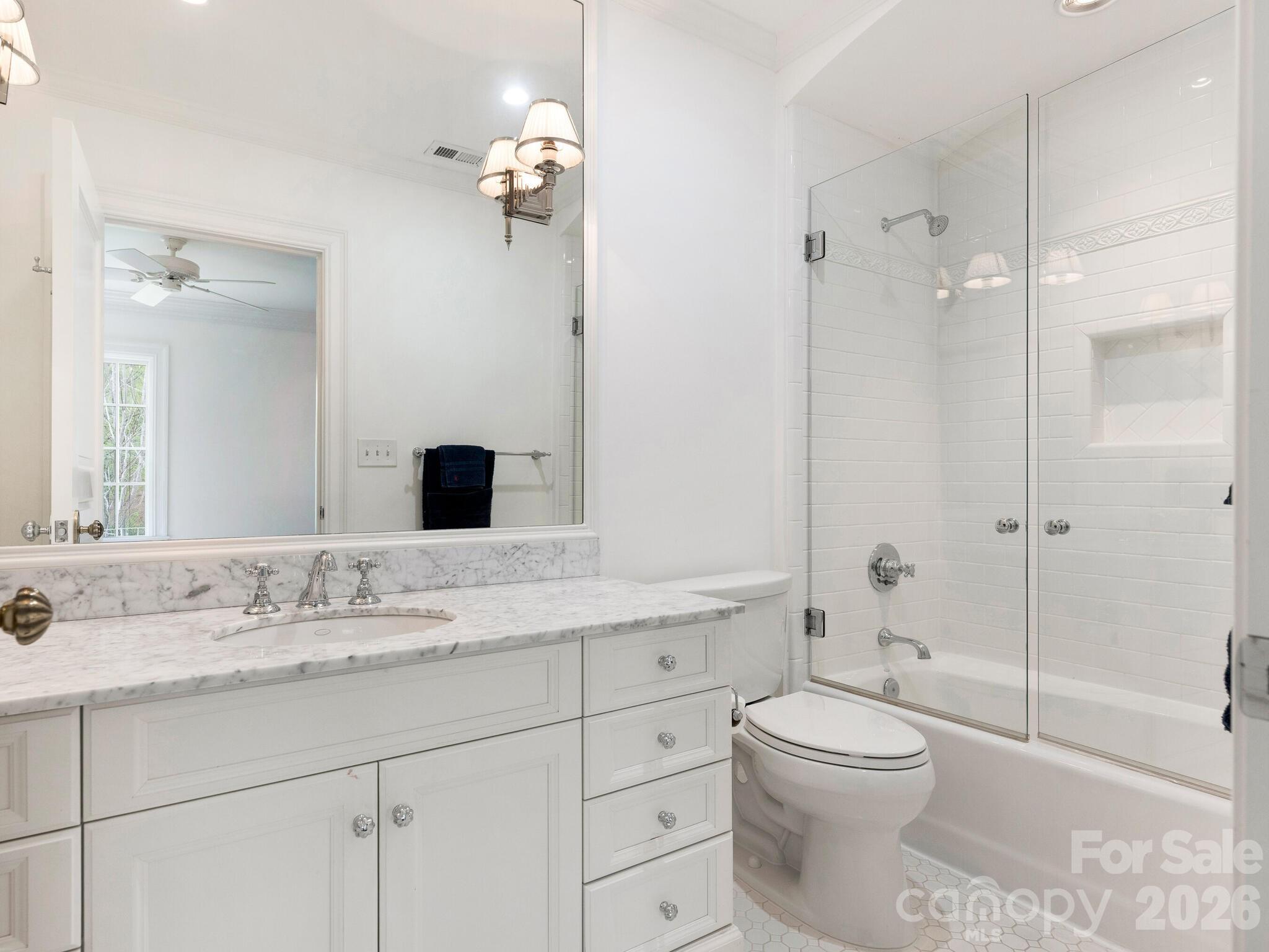 1930 Queens Road W Charlotte NC 28207