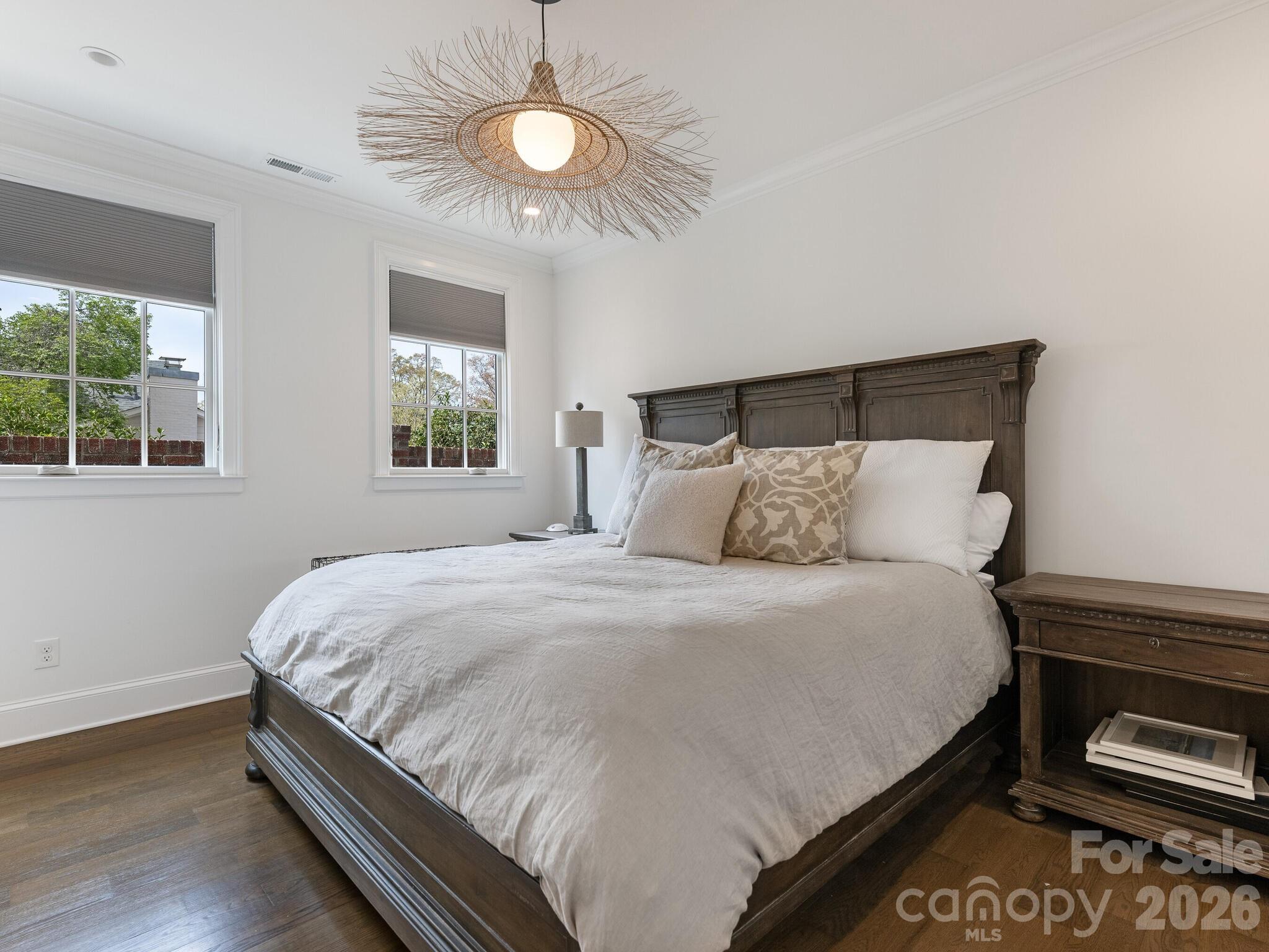 1930 Queens Road W Charlotte NC 28207