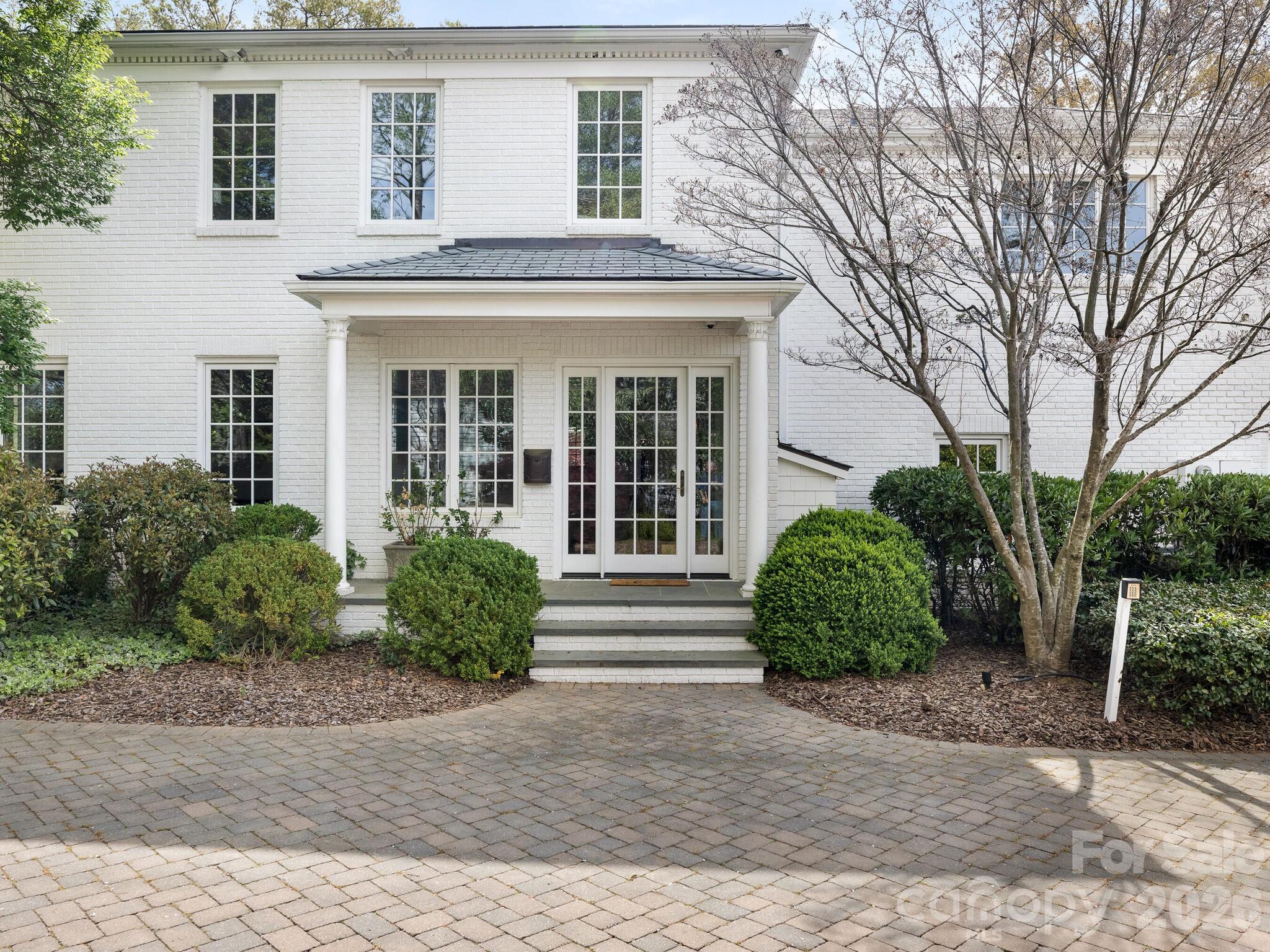 1930 Queens Road W Charlotte NC 28207