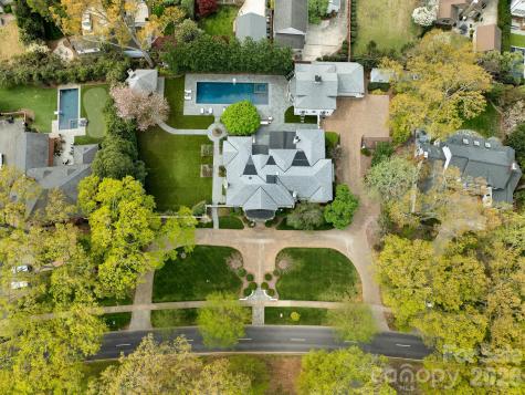 1930 Queens Road W Charlotte NC 28207