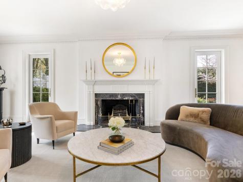 1930 Queens Road W Charlotte NC 28207