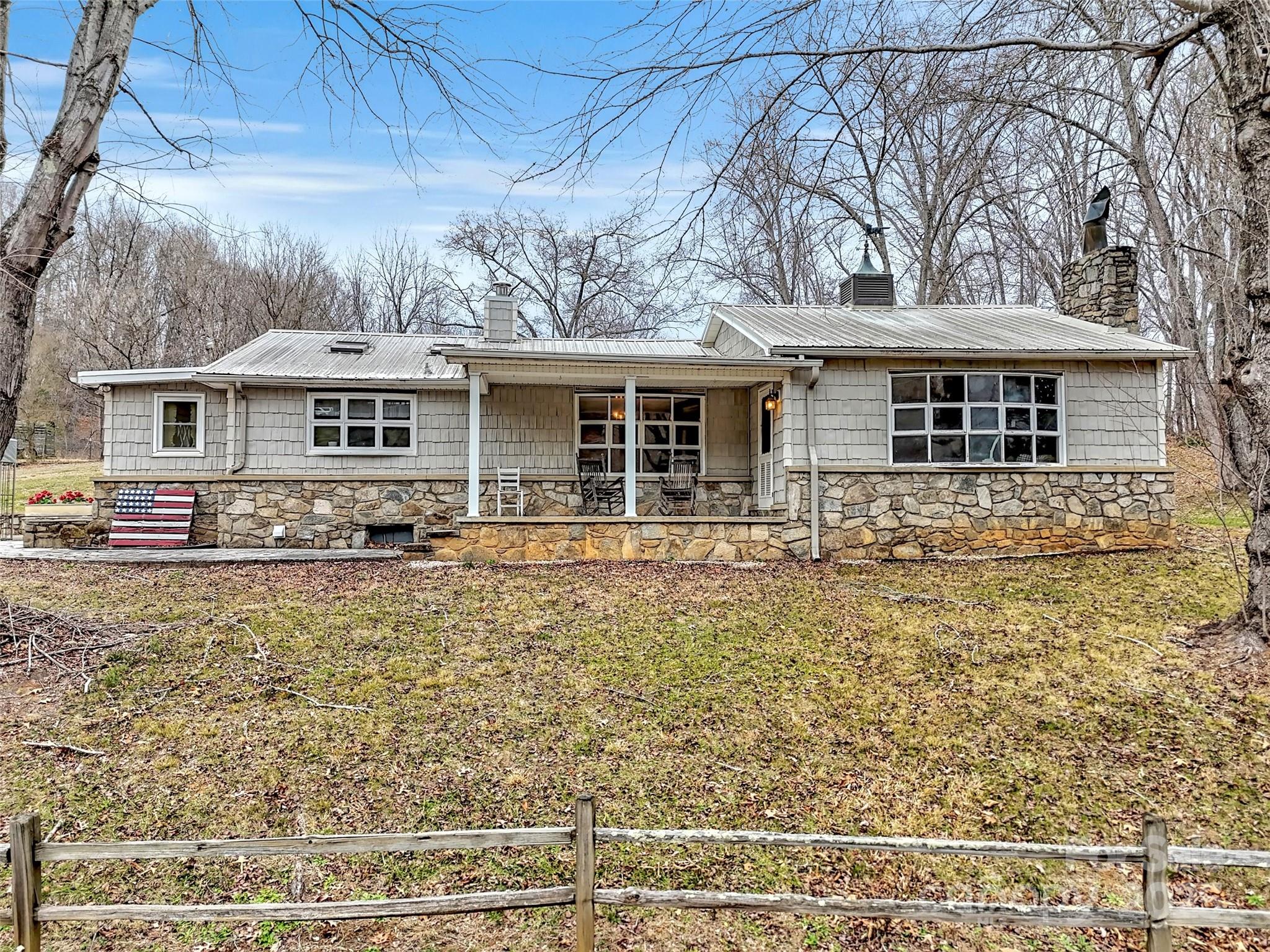 18 & 44 Sierra Point Waynesville NC 28786