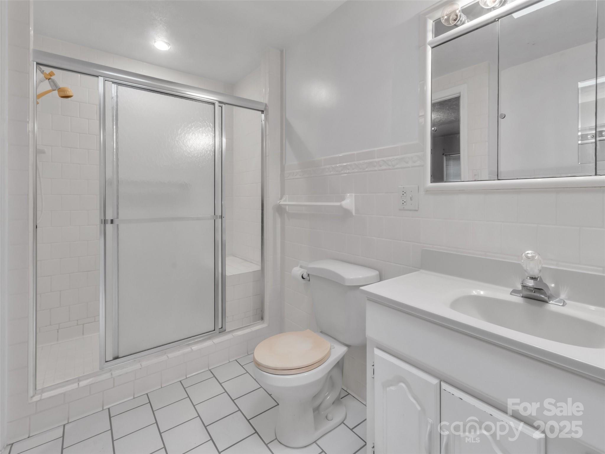 18 & 44 Sierra Point Waynesville NC 28786